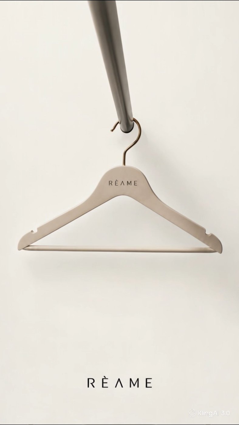 REAME hanger